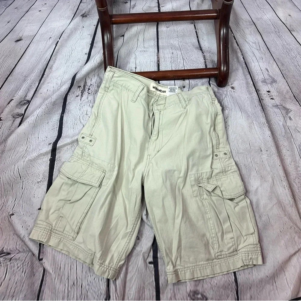 Levi's workwear cargo shorts size 31 utility gorpcore neutral streetwear